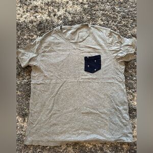 GAP Gray and Blue Short Sleeve Tee